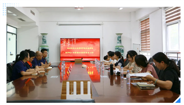 校企同行 | 山東商職學(xué)院冷鏈學(xué)院領(lǐng)導(dǎo)蒞臨深藍(lán)機(jī)器調(diào)研交流，共謀合作新篇章